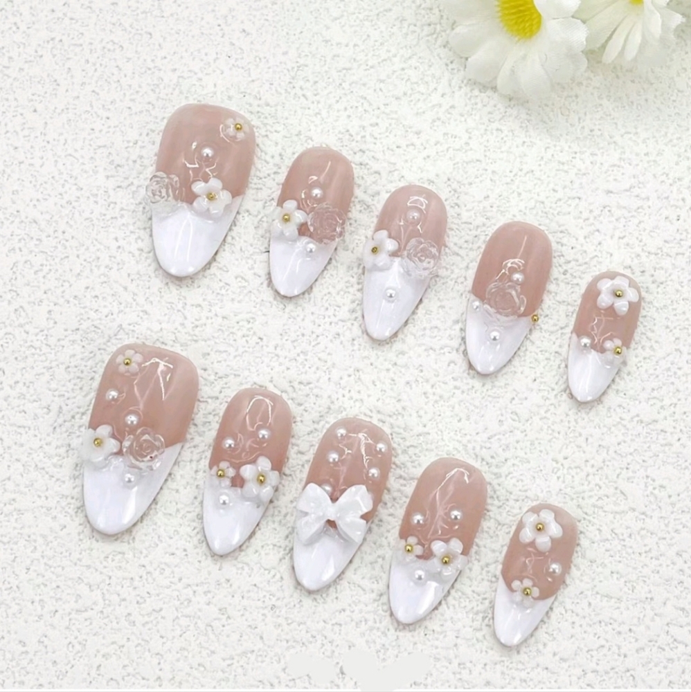 Pink and White Elegant Press-On Nails